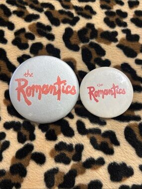 THE ROMANTICS 🎸 Pinback Buttons New Wave Power Pop Rock Band 70s 80s Detroit